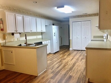 Spacious Kitchen with Lots of Storage