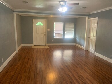 7303 Apache St, Houston, TX 77028 - photo 5