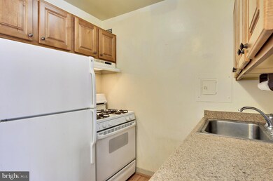The Monroe House Condos unit 507, Washington, DC 20006 - photo 5