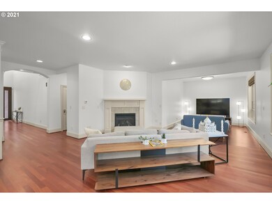 5455 Langford Ln, Lake Oswego, OR 97035 - photo 4