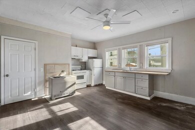 4 Canonicus St, Fall River, MA 02723 - photo 4