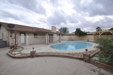 4026 W Davidson Ln, Phoenix, AZ 85051 - photo 3