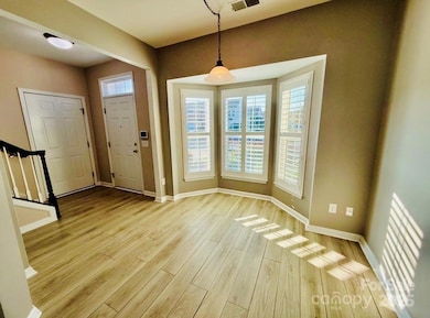 318 Shingleoak Dr, Clover, SC 29710 - photo 6