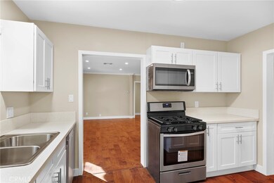 5318 Alhama Dr, Woodland Hills, CA 91364 - photo 6