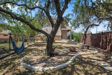 13904 Ashton Woods Cir unit 24, Austin, TX 78727 - photo 5