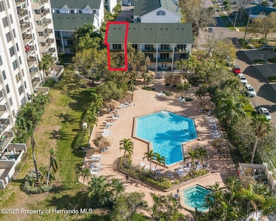 320 Island Way unit 105, Clearwater Beach, FL 33767 - photo 2