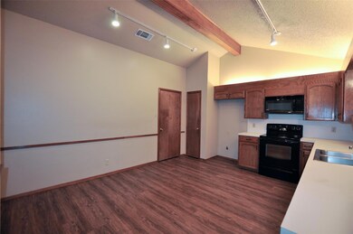 111 Guinevere Dr, Weatherford, TX 76086 - photo 5