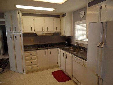 2217 N Nicklaus Dr, Mesa, AZ 85215 - photo 6