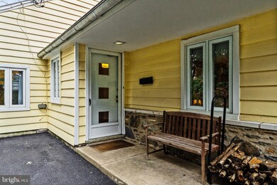 124 Locust Grove Rd, Bryn Mawr, PA 19010 - photo 3