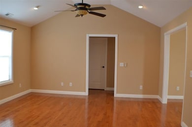 416 Donovan Cir, Harrodsburg, KY 40330 - photo 2