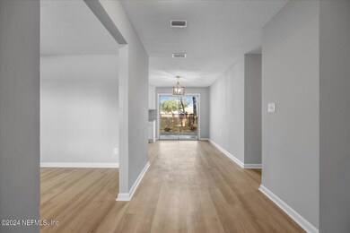 3700 Torres Ct, Jacksonville, FL 32210 - photo 3