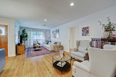 2031 Chantilly Ln, Houston, TX 77018 - photo 7