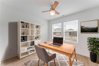 114 S Maroon Ave, Fayetteville, AR 72704 - photo 6