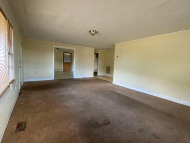 3492 Us Highway 70 Bus E, Smithfield, NC 27577 - photo 5