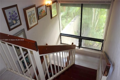 19232 NE 25th Ave unit 221B, Miami, FL 33180 - photo 6