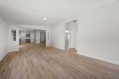 45465 E 25th St-7