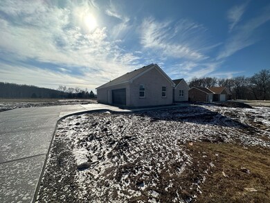 251 Pratt Ln, Covington, IN 47932 - photo 2