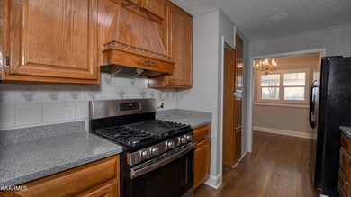 2010 Le Conte St, Morristown, TN 37814 - photo 6