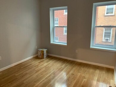 2 Baldwin Place unit 2R, Boston, MA 02113 - photo 6