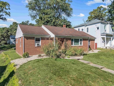 510 S Union St, Warsaw, IN 46580 - photo 3