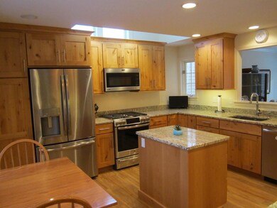 7 Highland Ridge Rd, New London, NH 03257 - photo 2