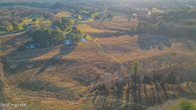 611 Krumkill Rd, Albany, NY 12203 - photo 7