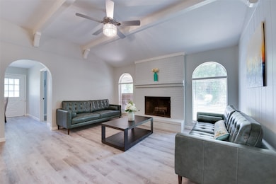 14733 Calhoun Rd, Conroe, TX 77302 - photo 6