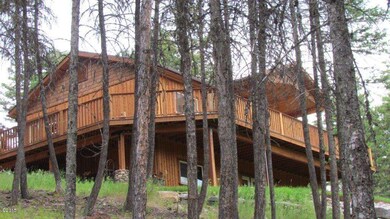 Side Exterior View Round Mtn