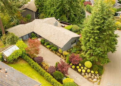 7330 Mercer Terrace Dr, Mercer Island, WA 98040 - photo 3