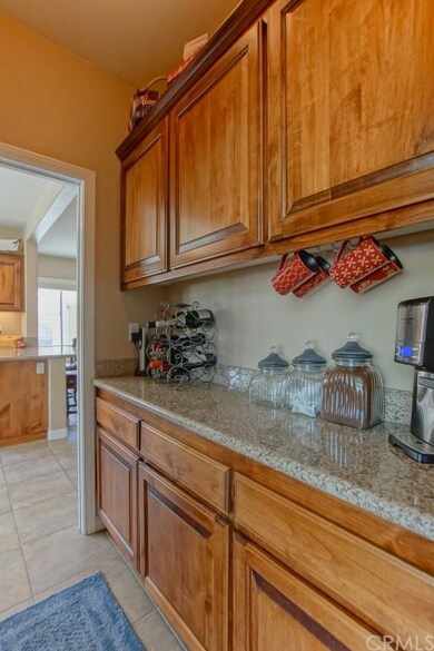 Butler's Pantry Helps Make Entertaining a Breeze!