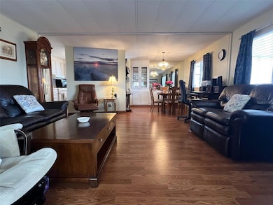 12766 Seminole Blvd unit 4, Largo, FL 33778 - photo 6