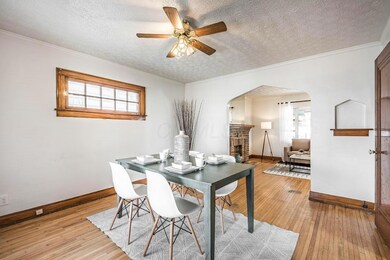 1194 Wilson Ave15