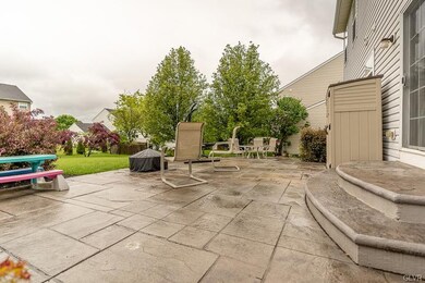 7186 Scenic View Dr, Macungie, PA 18062 - photo 5