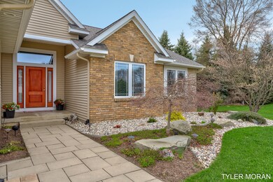 12375 Highland Dr, Allendale-6