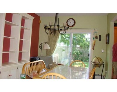 16 Mondamin Ct unit 16, Somerville, MA 02143 - photo 3