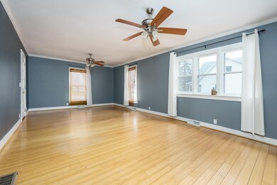Main_St_N_338_Wayland_49348-4