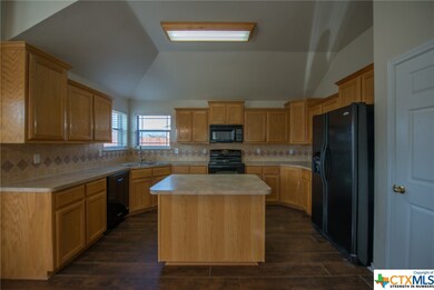 2503 Merle Dr, Copperas Cove, TX 76522 - photo 6