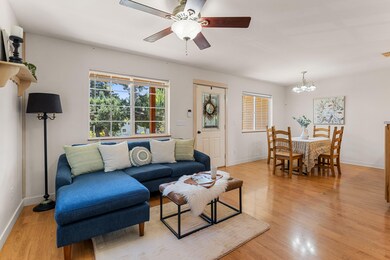 718 NE A St, Grants Pass, OR 97526 - photo 7