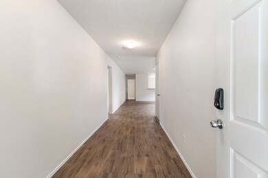 16779 Fallen Timbers Dr, Conroe, TX 77385 - photo 4