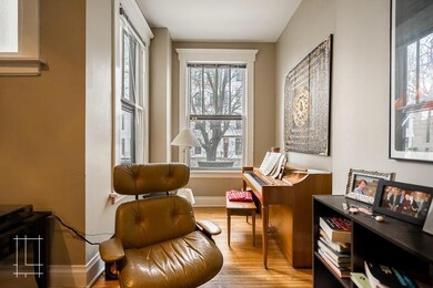 40 W Hubbard Ave, Columbus, OH 43215 - photo 3