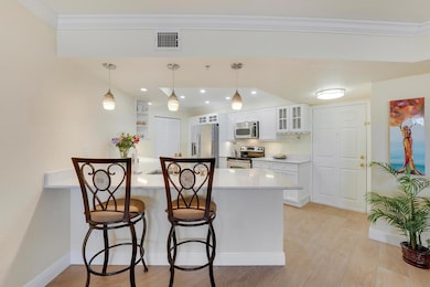 Flagler Pointe unit 339, West Palm Beach, FL 33407 - photo 2