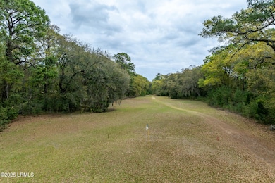 91 Middle Rd, Lady's Island, SC 29907 - photo 3