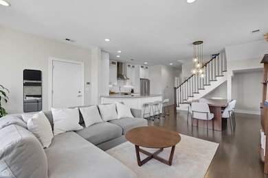 3140 N Elston Ave unit 3N, Chicago, IL 60618 - photo 4