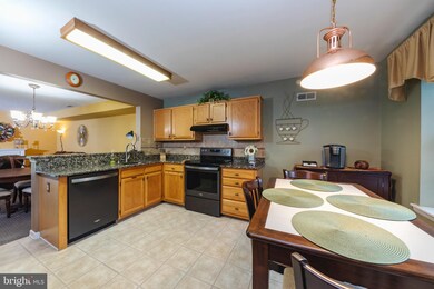 212 Carlton Ct unit 212, West Deptford, NJ 08086 - photo 5