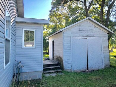 7948 Maple Street Shed