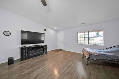 6955 Yvonne Ct, Redding, CA 96001 - photo 6