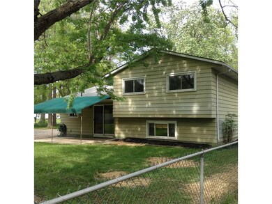 822 Dunny Ave, Sheffield Lake, OH 44054 - photo 4