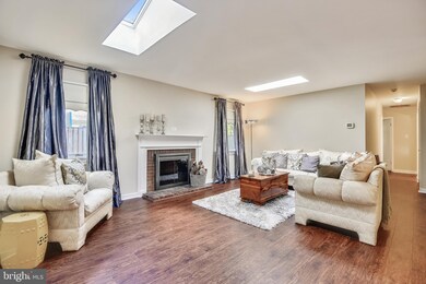 4002 Woodhaven Ln, Bowie, MD 20715 - photo 7