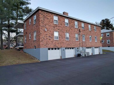 11 Minnowbrook Ave, Delmar, NY 12054 - photo 4