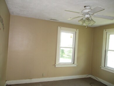 451 Avondale Ave, Marion, OH 43302 - photo 4